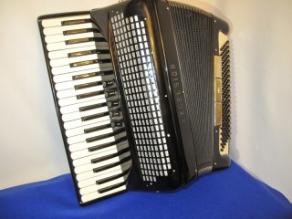 Excelsior 120 bass accordion in black